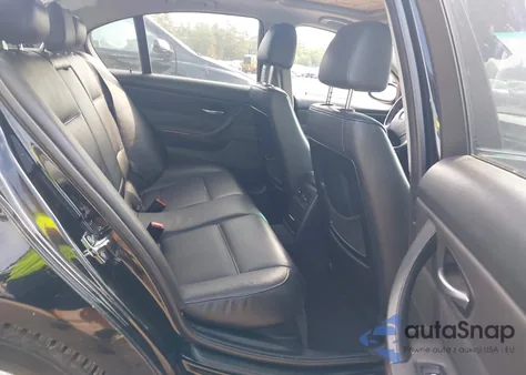 2006 BMW 325Xi from USA, damaged, VIN WBAVD13556KV06182